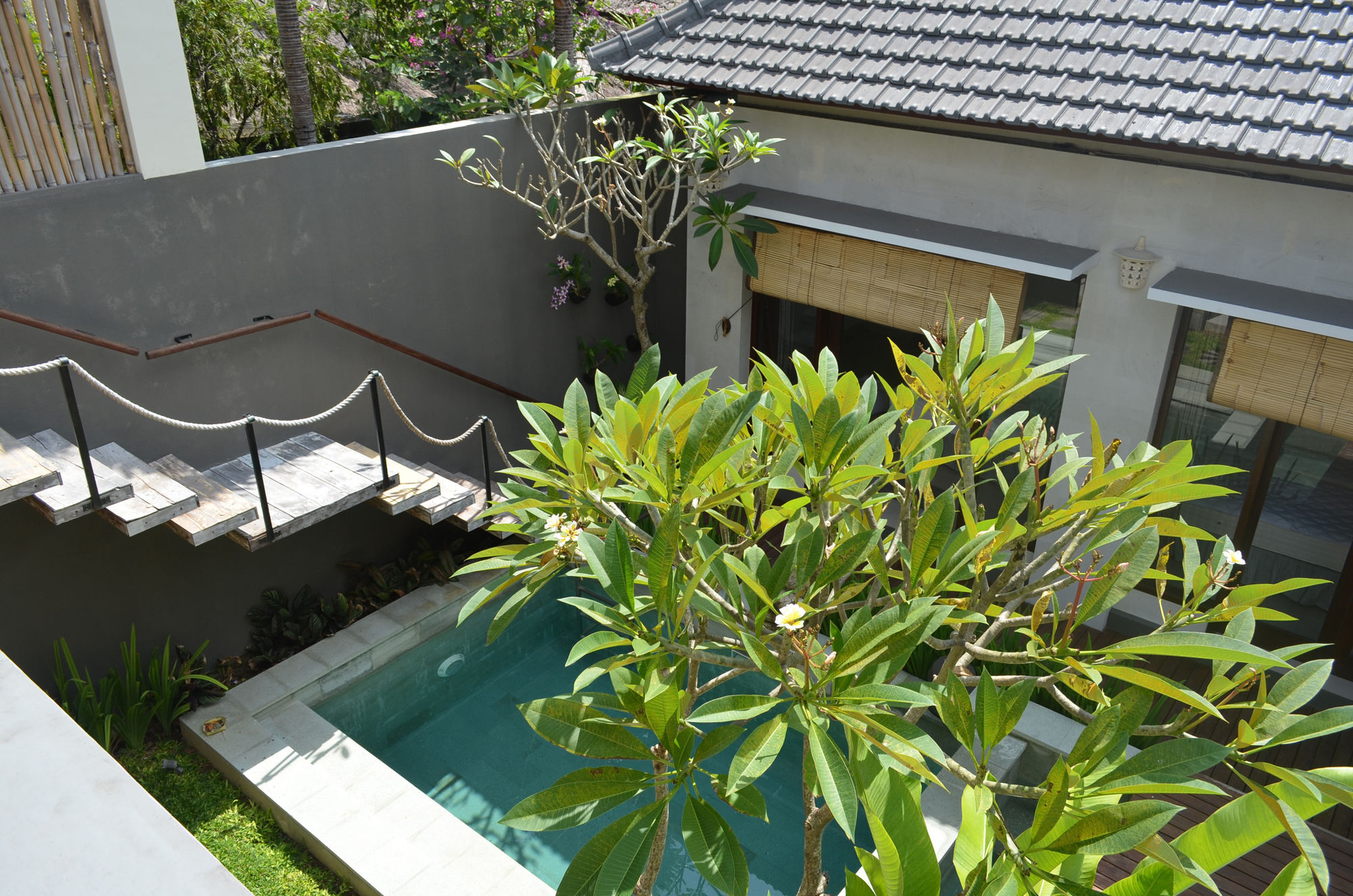 The Avani Villas Kuta Lombok Exterior foto